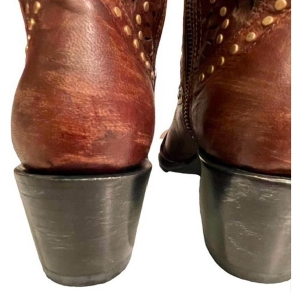NIB Old Gringo Women's Reeve Plata Sin Snow Short Leather Boots Size 6B
$350 - Picture 11 of 14